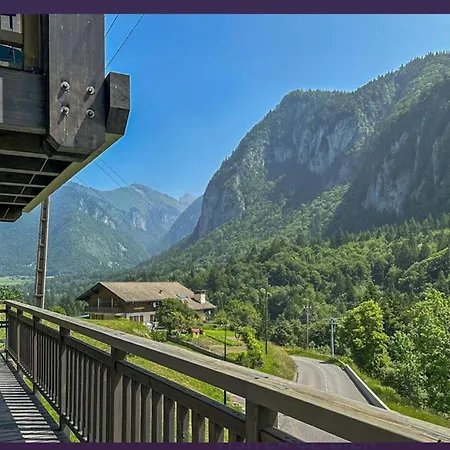 Du Bonheur Chalet Bonnevaux (Haute-Savoie)